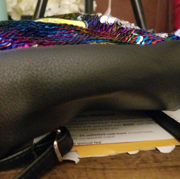 Justice backpack and keychain - Picture 5 of 8